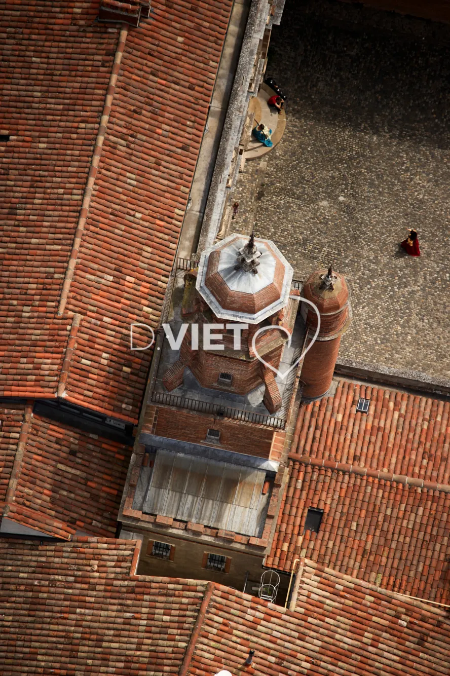 Photo TOULOUSE by VIET - Hôtel d'Assézat