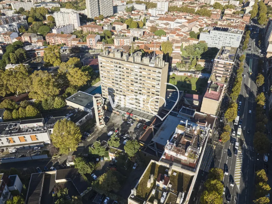 Photo TOULOUSE by VIET - CASERNE JACQUES VION
