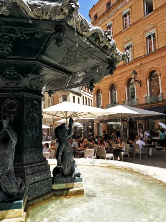 Photo TOULOUSE by VIET - Place Salengro