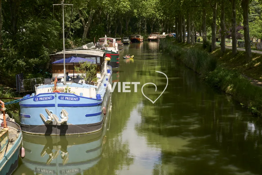 Photo TOULOUSE by VIET - CANOE ET PENICHES