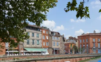 Photo TOULOUSE by VIET - Petit train touristique Place De la Daurade