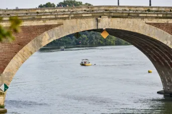 Photo TOULOUSE by VIET - La Garonne