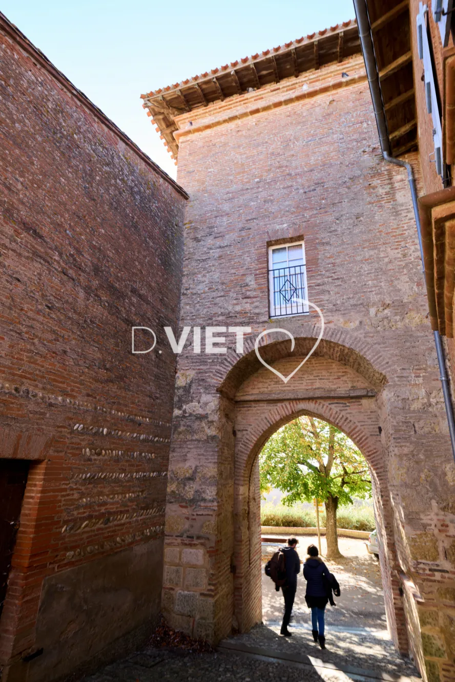 Photo TOULOUSE by VIET - Les contreforts