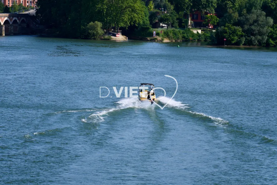 Photo TOULOUSE by VIET - Garonne et ski