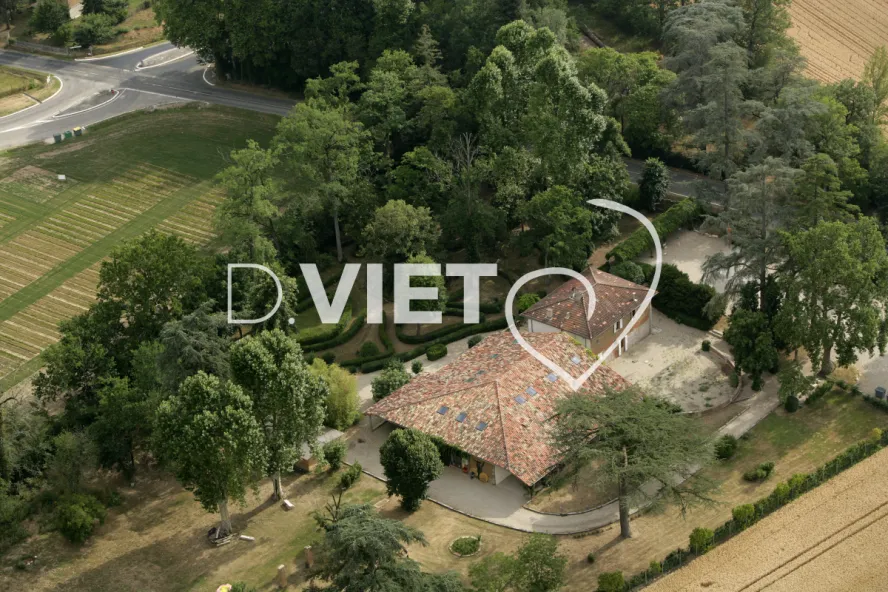Photo TOULOUSE by VIET - 82 Boissieres N44°05487 E001°32131 ©VIET 361.com
