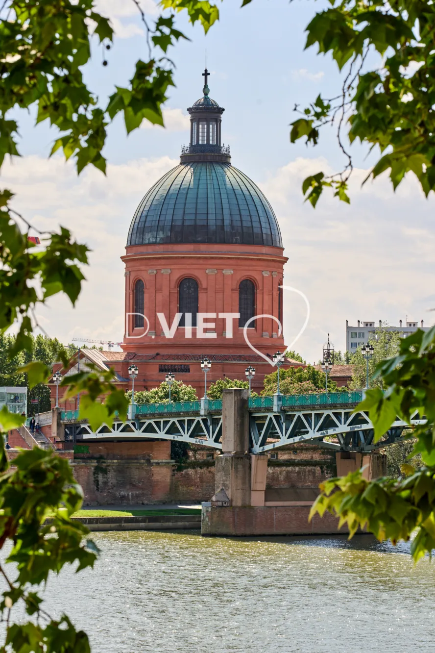Photo TOULOUSE by VIET - LA GRAVE