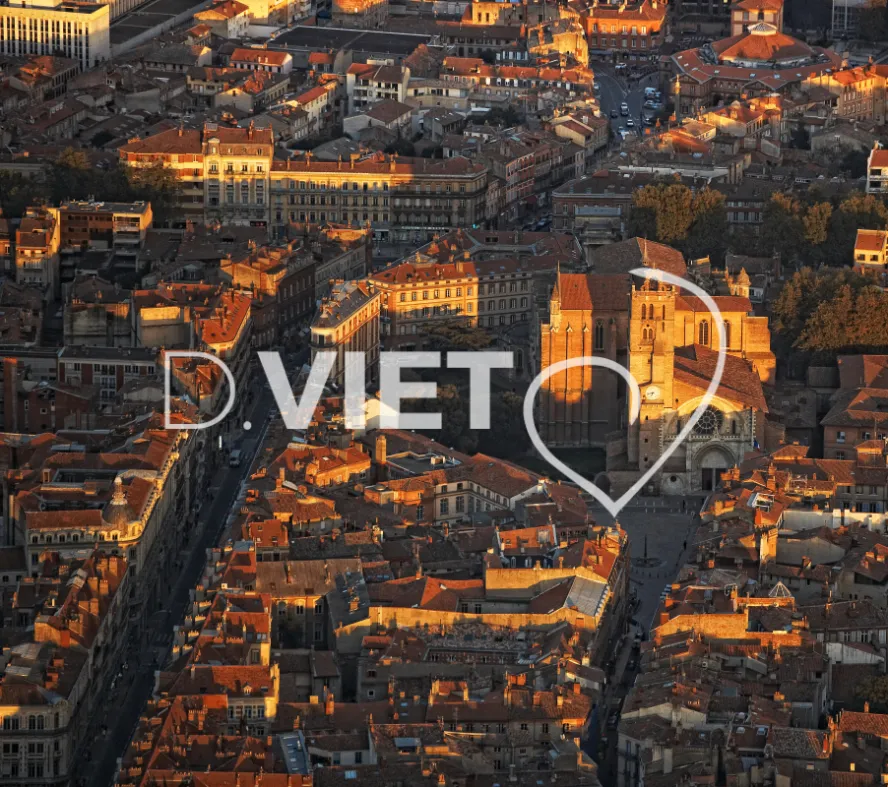 Photo TOULOUSE by VIET - Place St etienne
