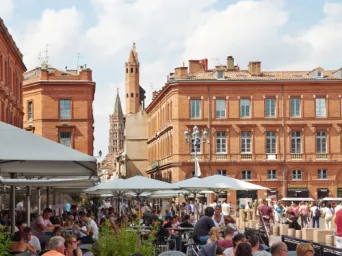 Photo TOULOUSE by VIET - Place du Capitole