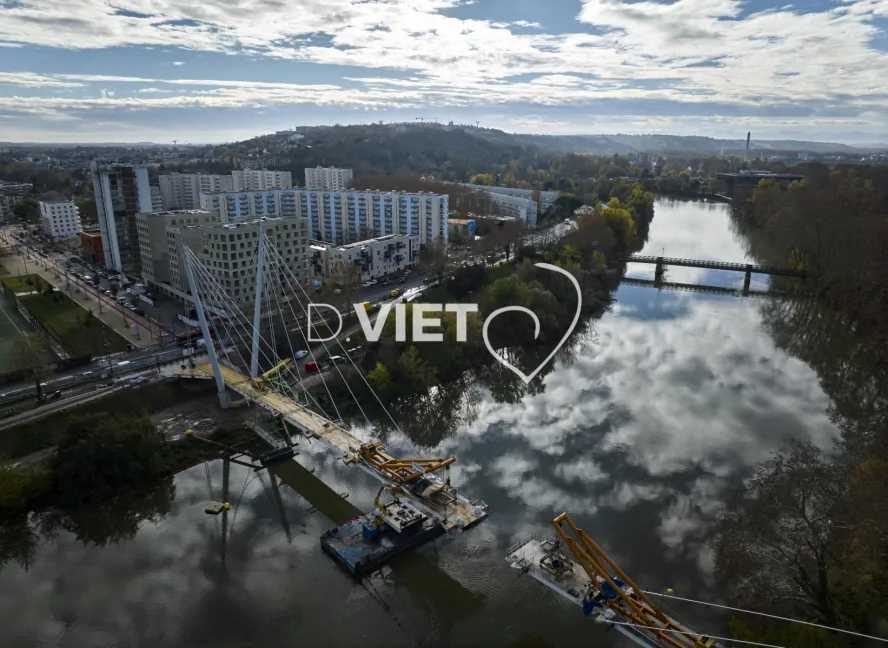 Photo TOULOUSE by VIET - Garonne et Passerelle d'empalot
