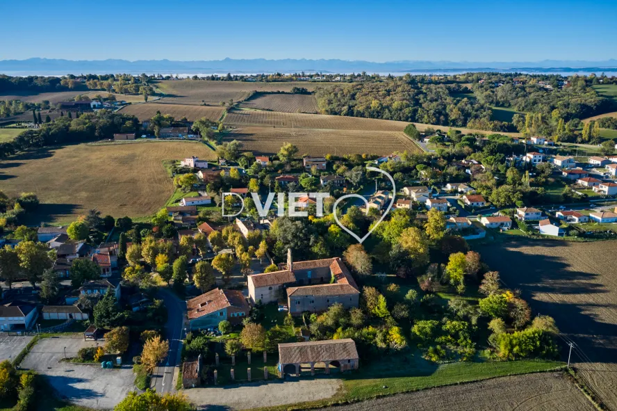 Photo TOULOUSE by VIET - Aureville le village