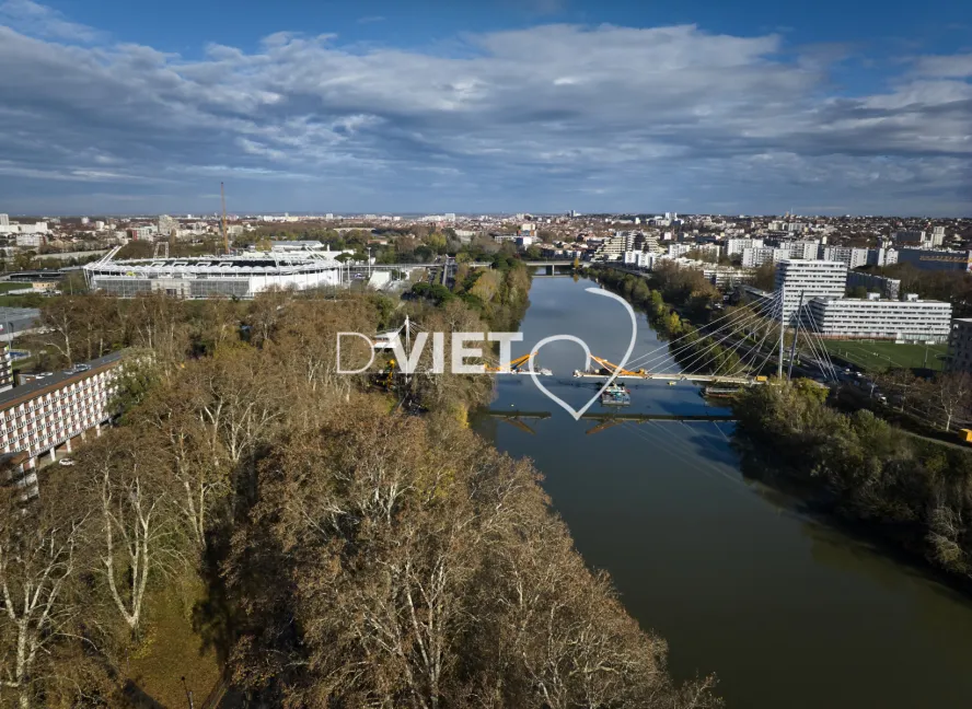 Photo TOULOUSE by VIET - Passerelle d'empalot et Garonne