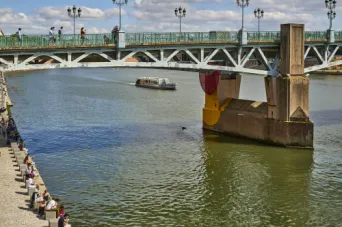 Photo TOULOUSE by VIET - LES QUAIS