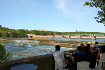 Photo TOULOUSE by VIET - la guinguette au bord de l'eau
