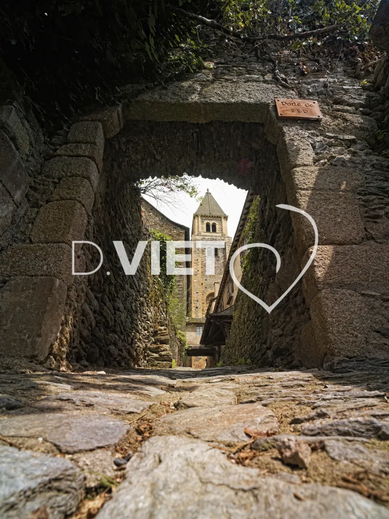 Photo TOULOUSE by VIET - rue pavee Conques
