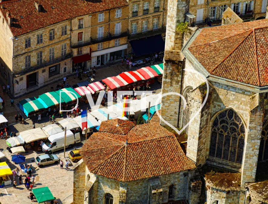 Photo TOULOUSE by VIET - Cathédrale Saint-Pierre et son marché