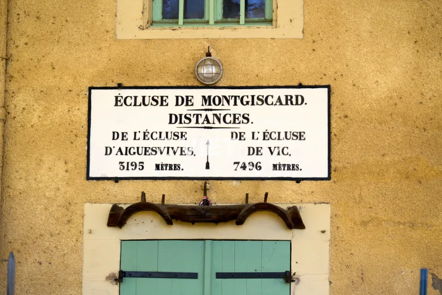 Photo TOULOUSE by VIET - Montgiscard