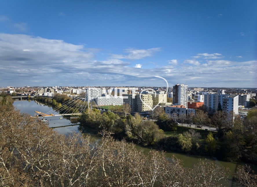 Photo TOULOUSE by VIET - Passerelle d'empalot et Garonne