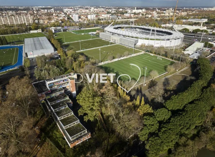 Photo TOULOUSE by VIET - Stadium centre d'entrainement TFC