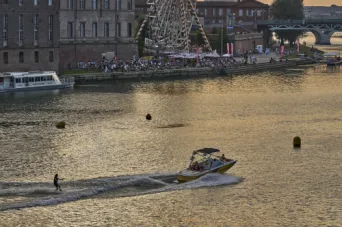 Photo TOULOUSE by VIET - La Garonne