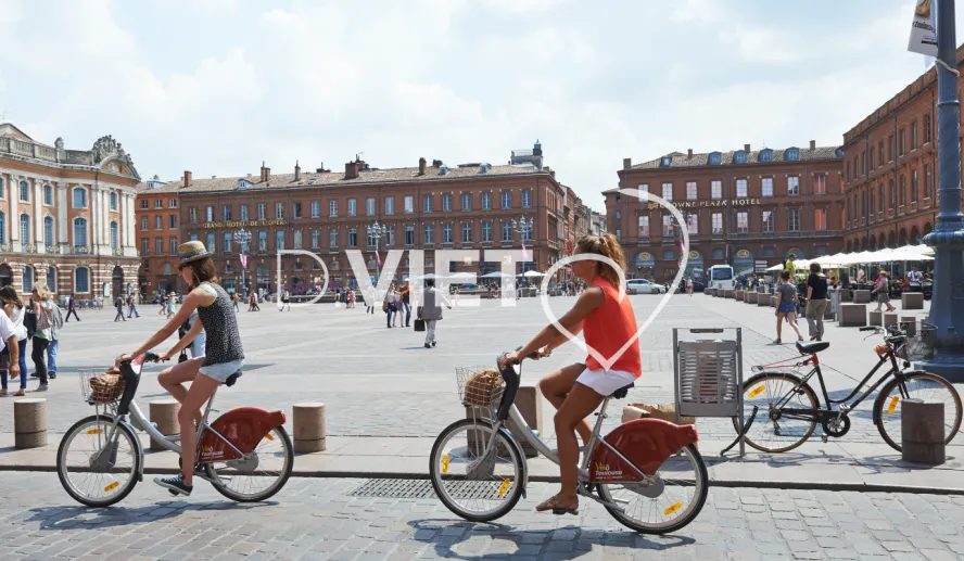 Photo TOULOUSE by VIET - Place Du Capitole