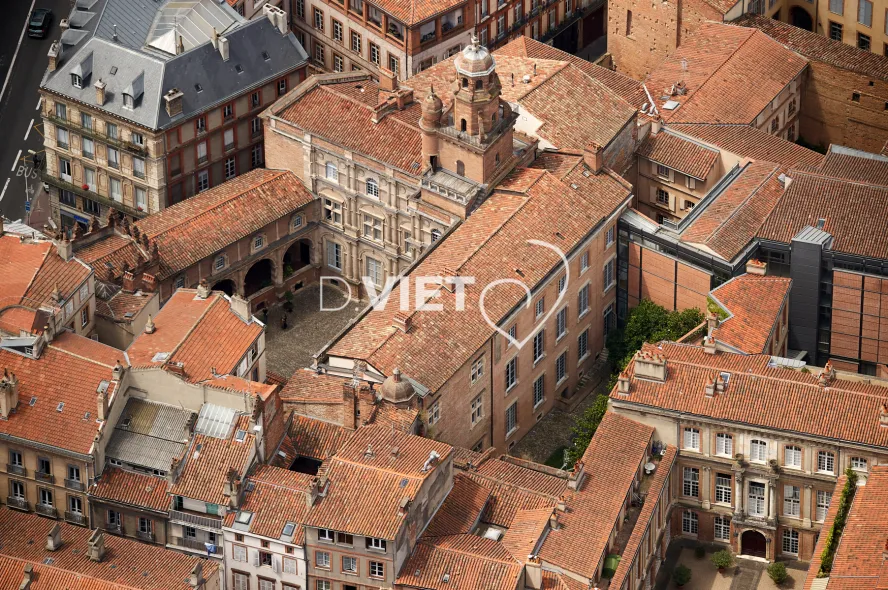 Photo TOULOUSE by VIET - Hôtel d'Assézat