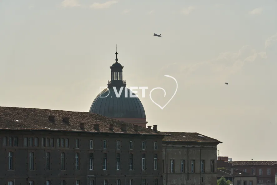Photo TOULOUSE by VIET - VIET_012920