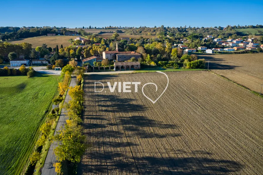 Photo TOULOUSE by VIET - Aureville le village
