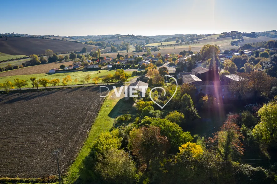 Photo TOULOUSE by VIET - Aureville le village