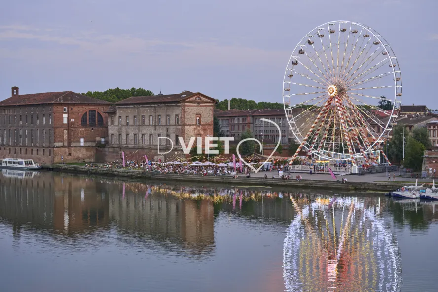 Photo TOULOUSE by VIET - La Garonne