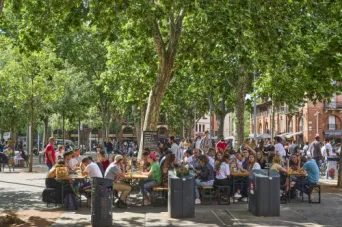 Photo TOULOUSE by VIET - Place Saint-Pierre
