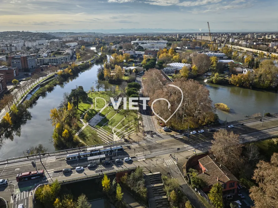 Photo TOULOUSE by VIET - Tram et pont Saint Michel
