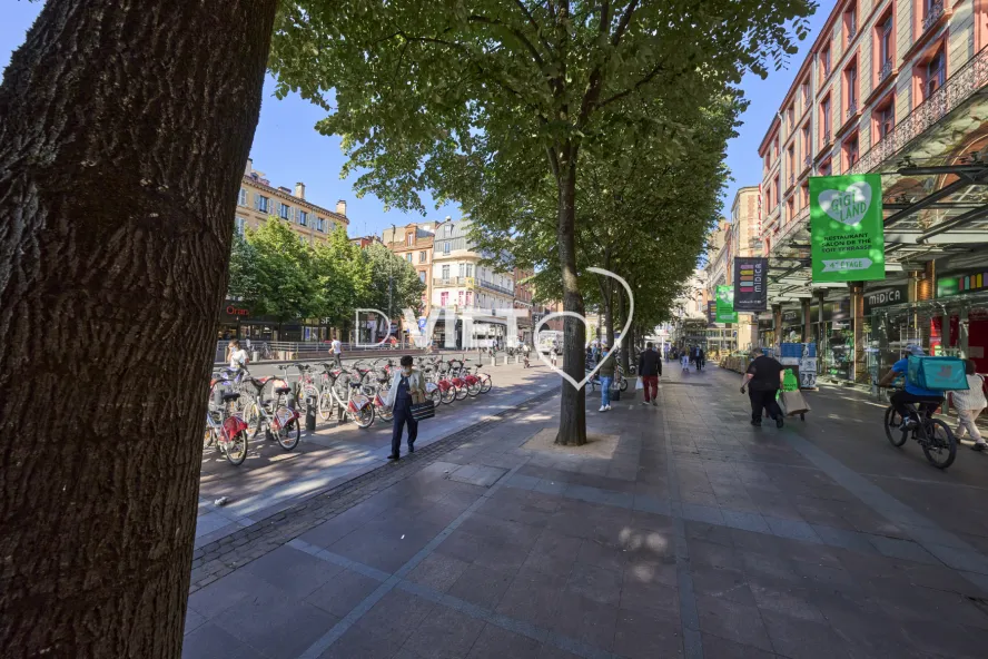 Photo TOULOUSE by VIET - Place Esquirol
