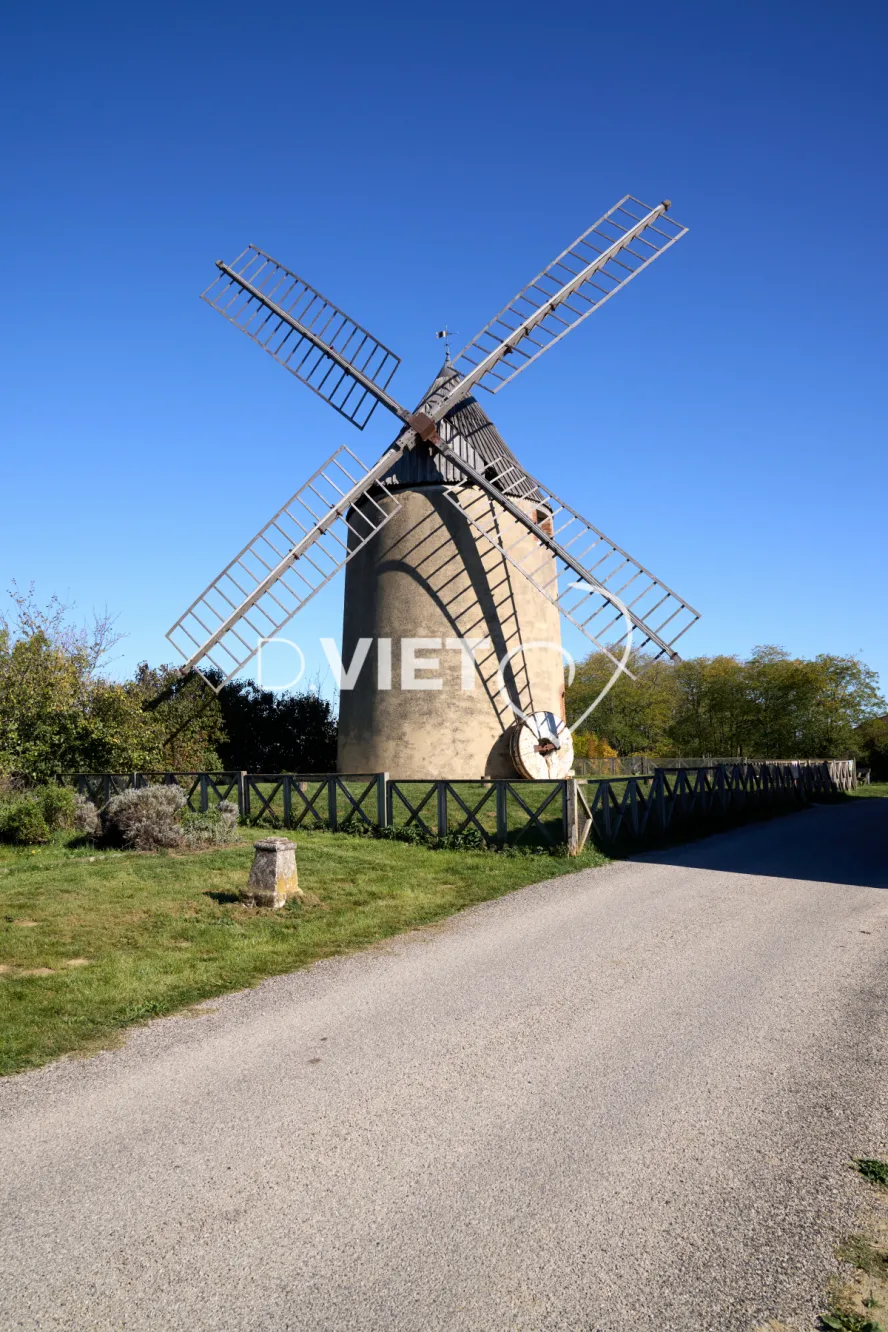 Photo TOULOUSE by VIET - Le moulin de Montbrun Lauragais