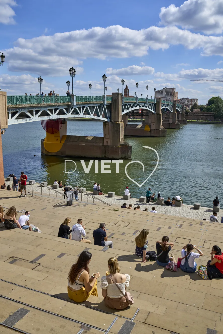 Photo TOULOUSE by VIET - LES QUAIS