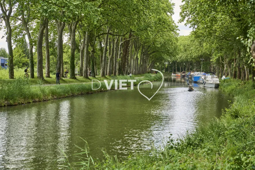 Photo TOULOUSE by VIET - CANOE ET PENICHES